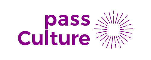 Le pass Culture est un dispositif gouvernemental généralisé en 2021 qui a pour but de renforcer et diversifier les pratiques culturelles des jeunes de 15 à 20 ans.